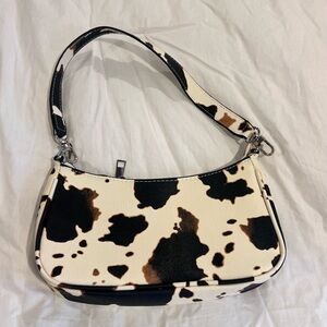 Chic Cow Print Shoulder Bag